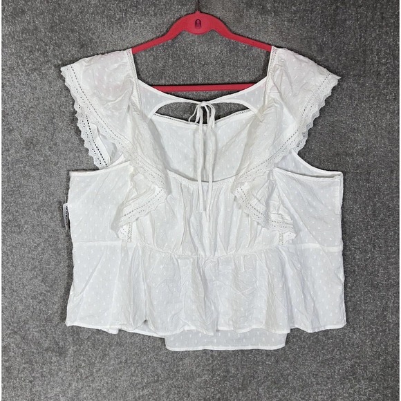 Old Navy Cap Sleeve Embroidered Lace Square Neck Top Womens Size 4X White NWT - Picture 2 of 16